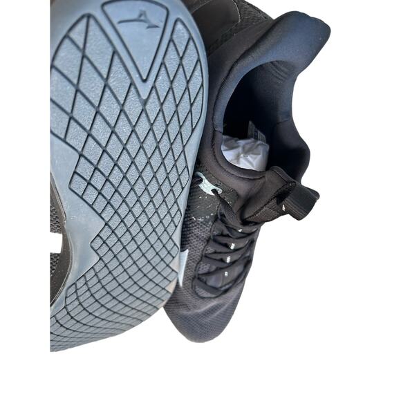 Mizuno Men's TC-11 Cross Trainer - Size 14, Superior Performance $140 - Picture 8 of 12